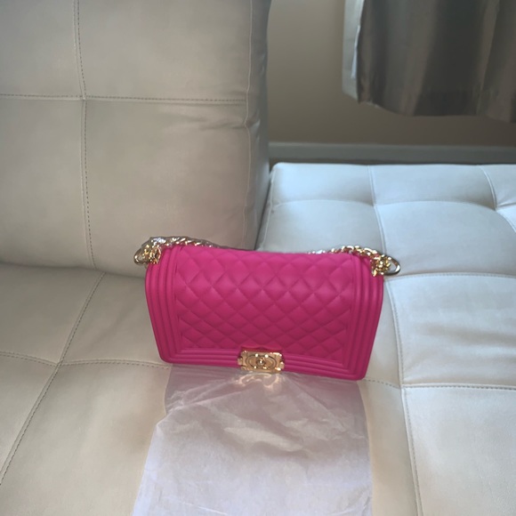 Purse - Picture 2 of 2